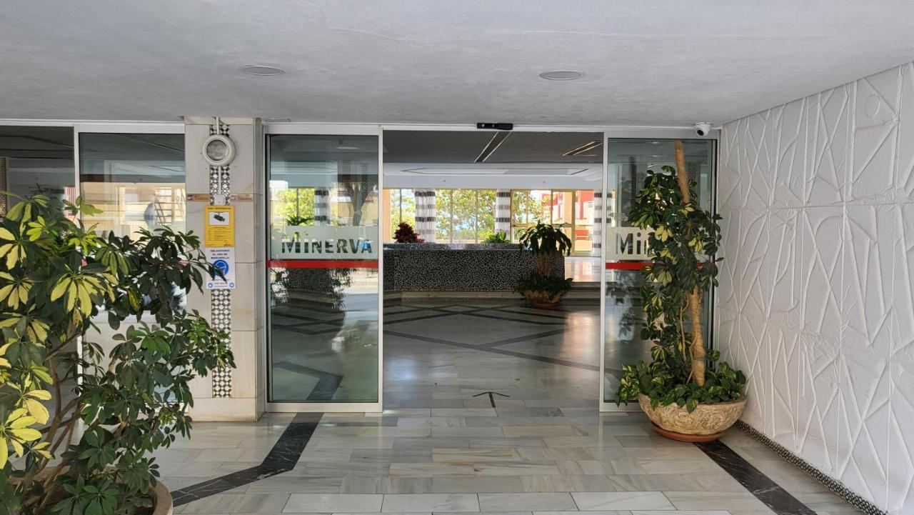 Minerva 242 Apartment เบนัลมาเดนา ภายนอก รูปภาพ