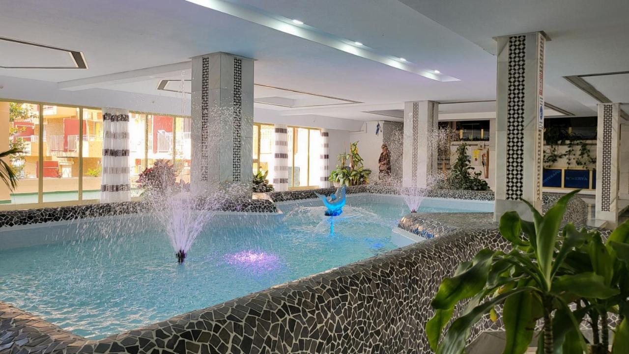 Minerva 242 Apartment เบนัลมาเดนา ภายนอก รูปภาพ